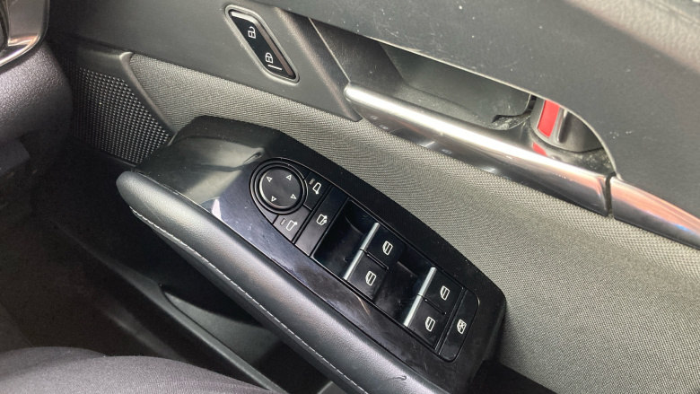 Mazda Cx-30 2.0 e-Skyactiv G MHEV Sport Lux 5dr Petrol Hatchback